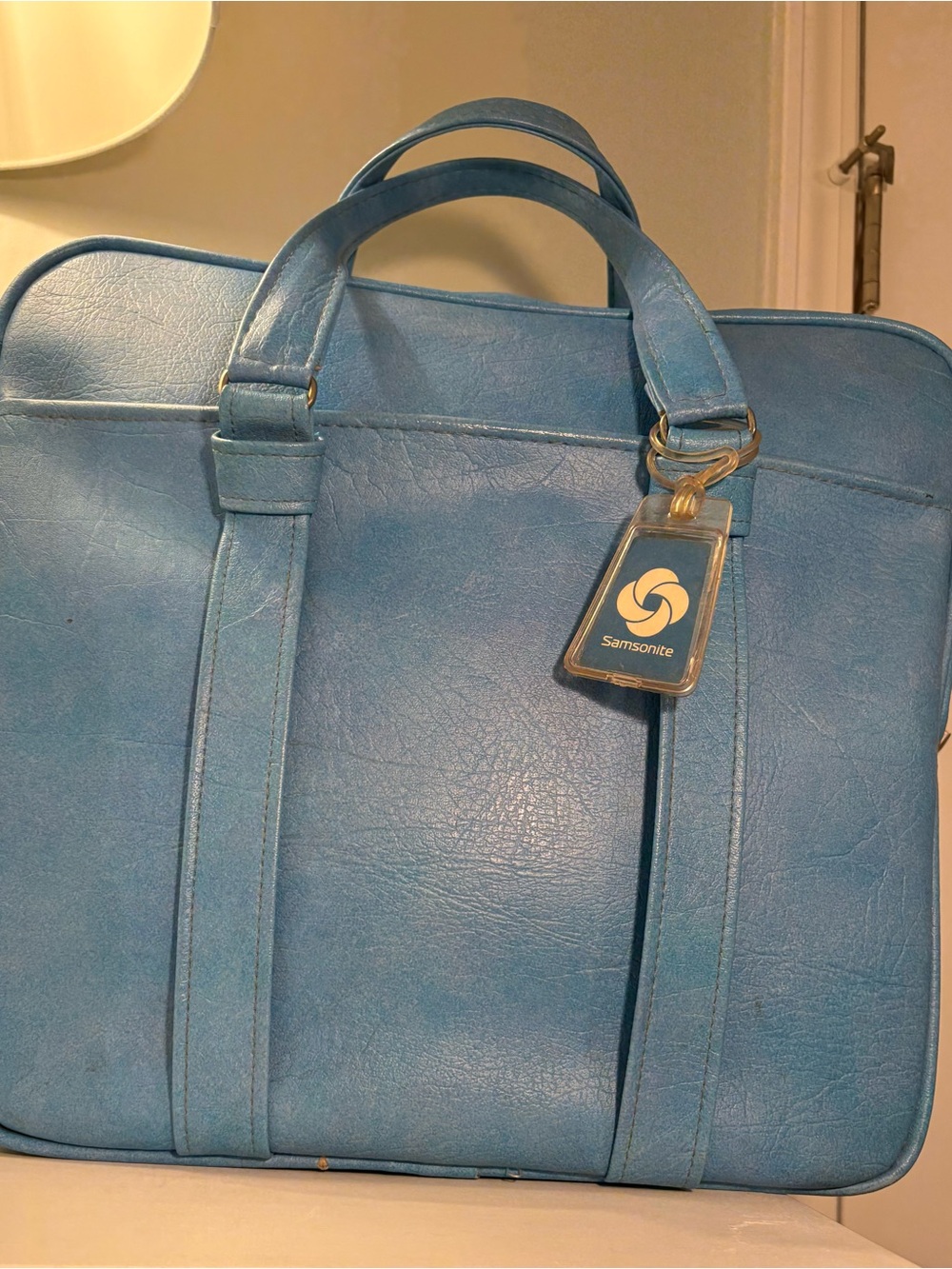Samsonite Blue Carry on luggage-Vintage 1960’s. Great condition